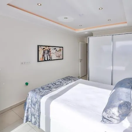 Luxury With Private Pool Διαμέρισμα Φετιγιέ